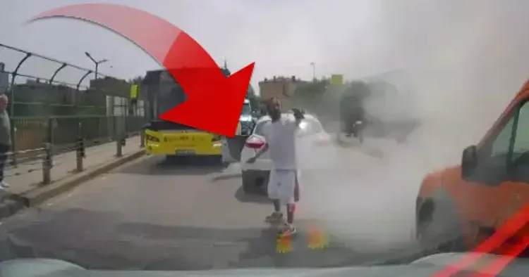 Görüntüler sosyal medyada gündem olmuştu! Bakan Yerlikaya duyurdu: Trafik magandası yakalandı
