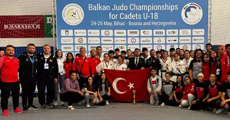 Genç judoculardan tam 18 madalya Spor Haberleri