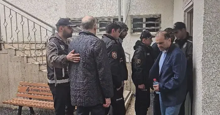 İBB ye dördüncü dalga operasyonda bir gelişme daha! 45 şüpheli adliyede