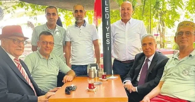 YAVUZ DONAT Şimdi moda sokak röportajı