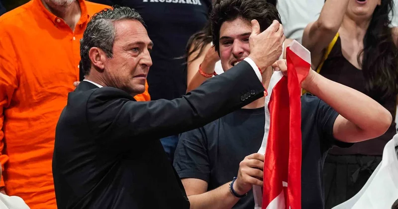Ali Koç, Euroleague şampiyonluğu sonrası gözyaşlarına hakim olamadı
