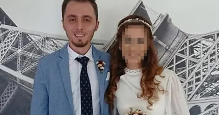 İzmir de dehşet anları! Doktor ve eşi taş kemerin altında kaldı