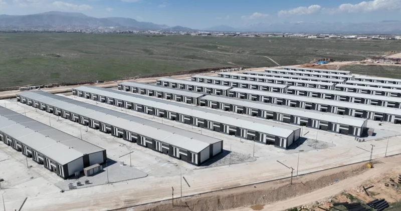 Deprem bölgesinin ekonomik kalkınması için 500 milyon dolarlık paket imzalandı