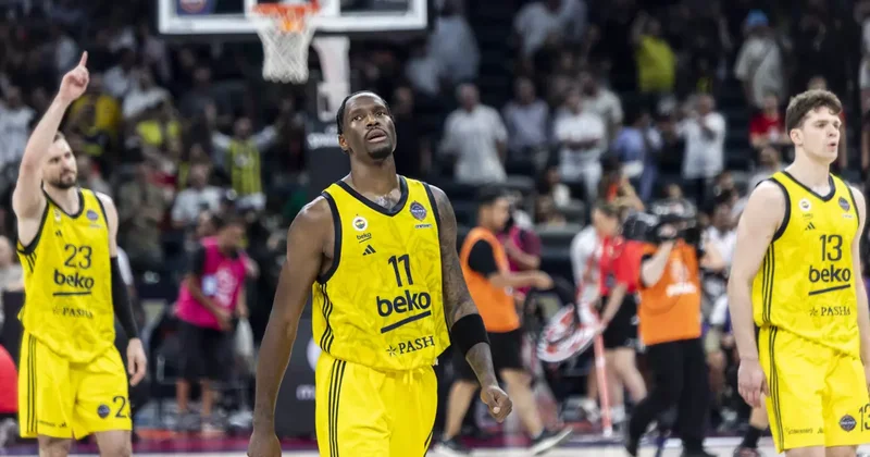 Ölene kadar uçsa yine bitiremez : Fenerbahçeli oyuncuya miraslık ödül