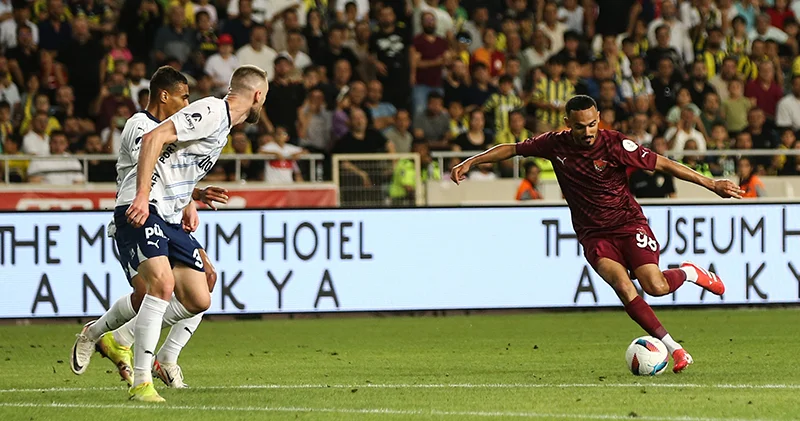 Küme düşen Hatayspor, Fenerbahçe yi 4 golle mağlup etti!