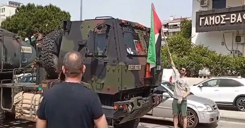 NATO askerlerine Selanik’te Filistin protestosu Sözcü Gazetesi