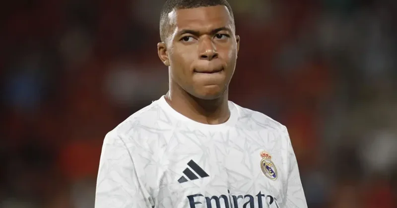 Kylian Mbappe den eski takımına dava