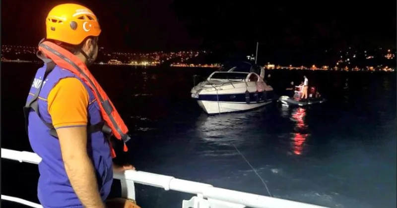 Beykoz açıklarında sürüklenen tekne kurtarıldı