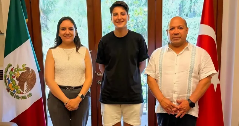 Meksika da oynayacak ilk Türk futbolcu olarak tarihe geçti