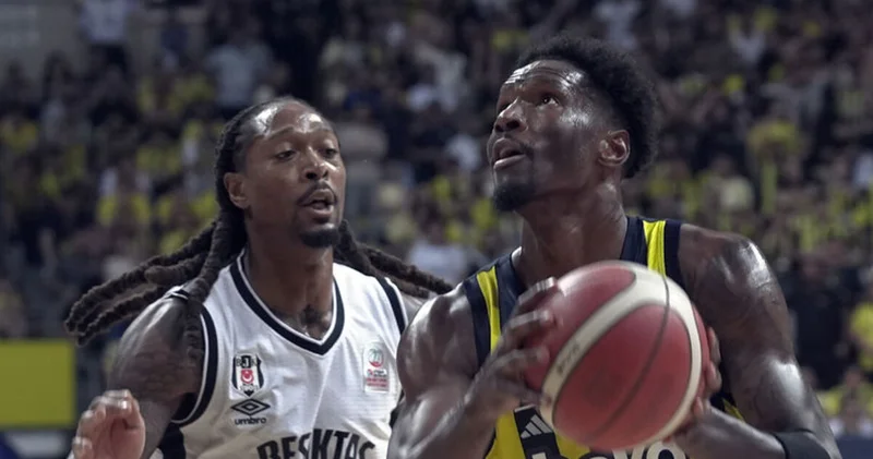 Nigel Hayes Davis: Hep birlikte çok iyi iş çıkardık Basketbol Haberleri