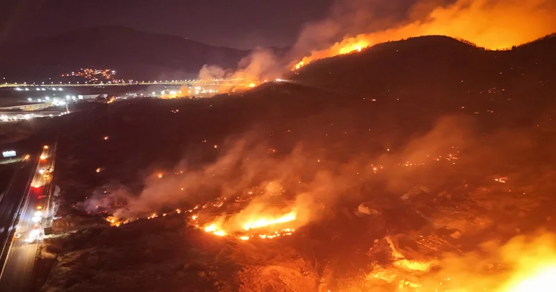 İzmir de çöplük alanda başlayan yangın ormana sıçradı! Bir kişi gözaltına alındı
