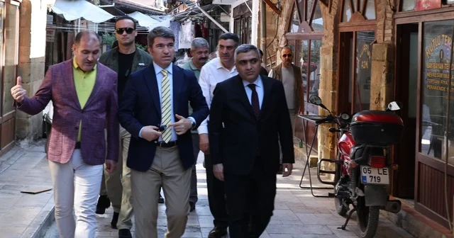 Amasya Valisi Bakan, Merzifon da ziyaretlerde bulundu Amasya Haberleri