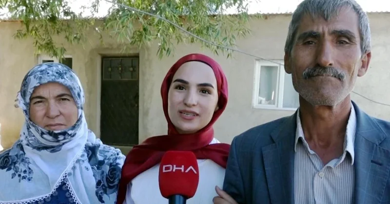 YKS sonrası kızına çiçeklerle koşmuştu... Süper Baba o anları anlattı Sözcü Gazetesi