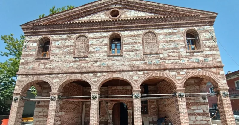 Restorasyonu tamamlanan Özlüce Camii yarın ibadete açılacak