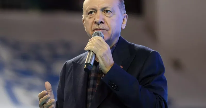 Erdoğan: FETÖ nün hala çeşitli yapılara sızma girişimlerinin sürdüğünü görüyoruz