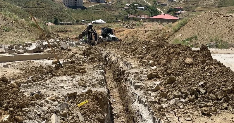 Yüksekova da doğalgaz çalışmaları hız kesmiyor: 5 mahalle doğalgaza kavuşuyor