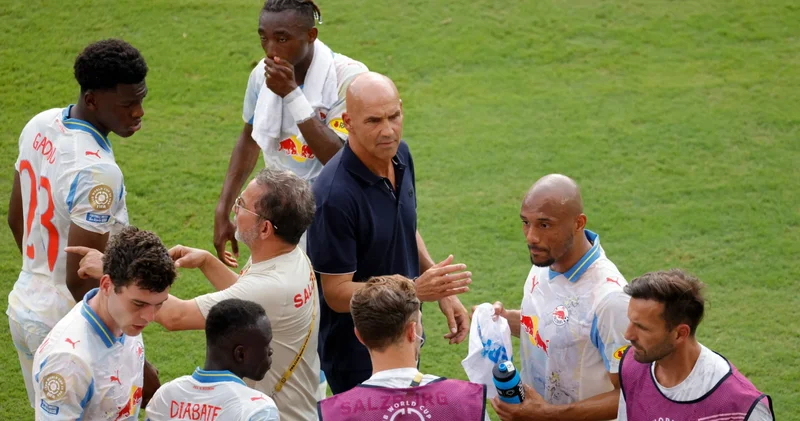 Şampiyonlar Ligi nde tel tel dökülen Salzburg bölüm sonu canavarına dönüşmüş! Jürgen Klopp dokunuşu