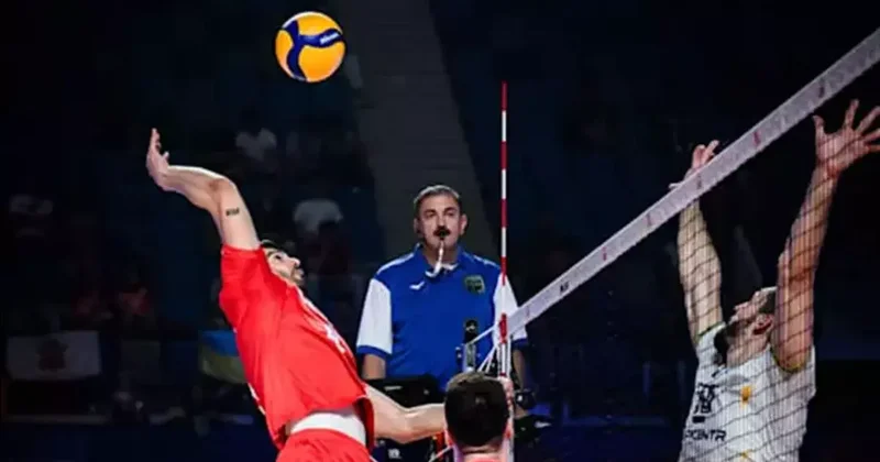 (ÖZET) Filenin Efeleri istediğini bulamadı! 5. mağlubiyetini aldı Türkiye Ukrayna maç sonucu: 0 3 Voleybol Haberleri Spor