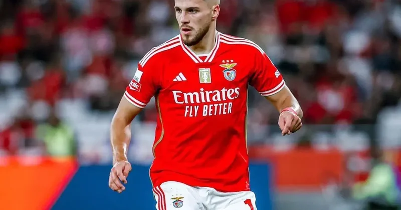 David Jurasek te mutlu son! Beşiktaş sezonun ilk transferini Benfica dan yaptı