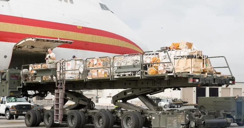 Uzakdoğu dan Avrupa’ya hızlı teslimat: Türkiye transit üs haline geliyor