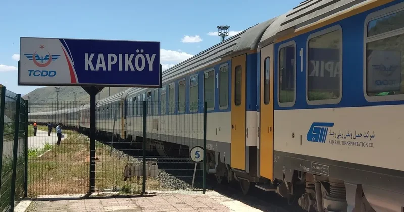 Van Tahran tren seferleri devam ediyor