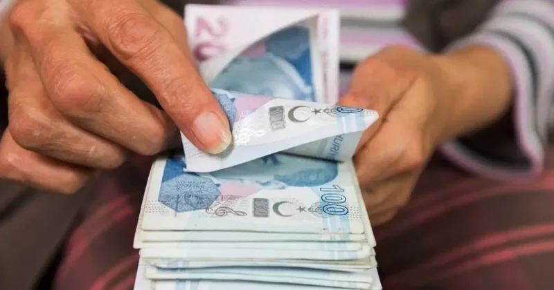 Yeni düzenleme ile en düşük emekli maaşı ne kadar olacak? İşte masadaki 3 rakam