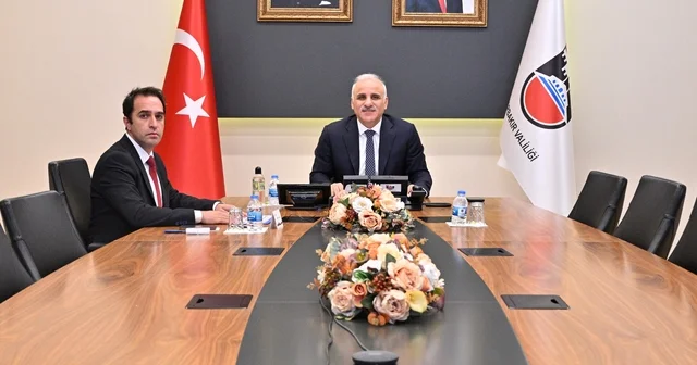 Diyarbakır da 5.⁠ ⁠Bölge Düzensiz Göçle Mücadele Koordinasyon Toplantısı yapıldı Diyarbakır Haberleri