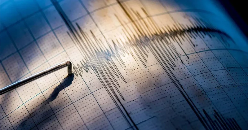 İstanbul da dün akşam saatlerindeki deprem korkuttu Sözcü Gazetesi