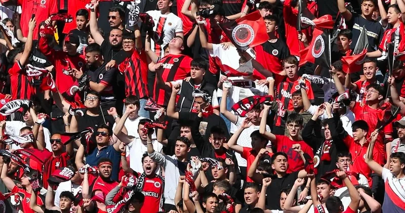 Süper Lig e çıktı: 10 futbolcudan 4 ünü rakiplerine kaptırdı