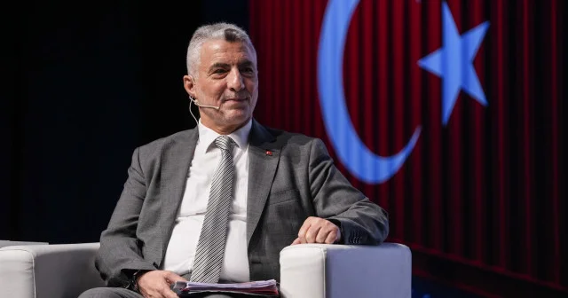 Türkiye Yüzyılında İhracat Zirvesi nde konuşan Bakan Bolat tan İsrail ile ticaret konusuna vurgu: Sıfır konumunda VİDEO İZLE