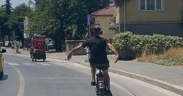 Gidonu bırakıp, dans eden bisikletli kamerada Sakarya Haberleri