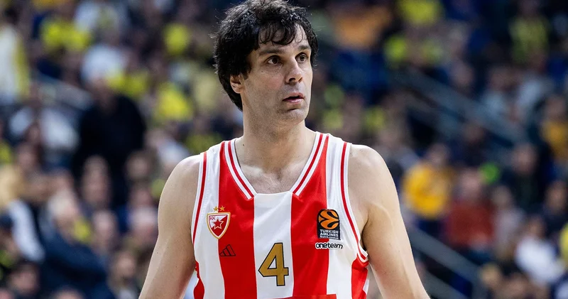 Efsanevi basketbolcu Milos Teodosic basketbolu bıraktı
