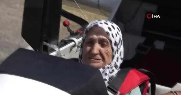 83 yaşındaki kadının huzurevinde kurduğu uçma hayali kokpitte 700 metreye çıkarak gerçek oldu