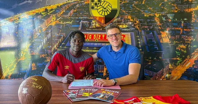 Göztepe Junior Olaitan Ishola ile imzaladı İzmir Haberleri