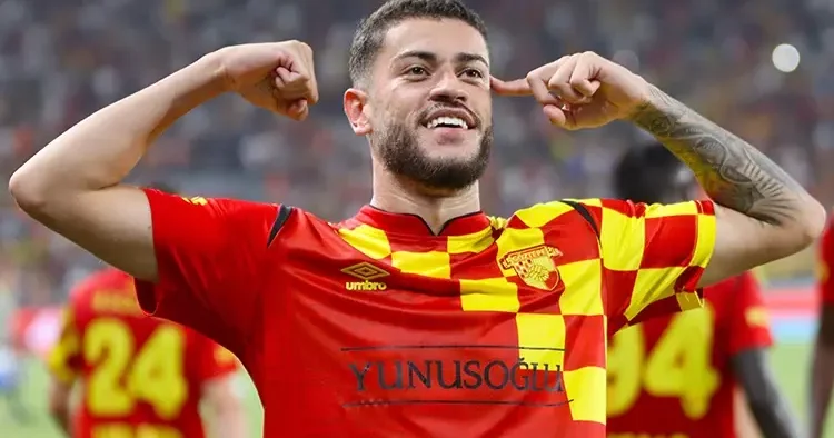 Romulo, Avrupa ekibiyle anlaşma sağladı! 20 milyon euroya...