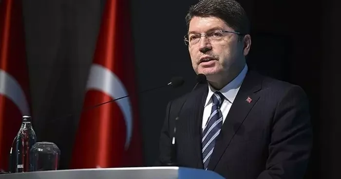 Adalet Bakanı Tunç: Yangınlarla ilgili 15 günde 17 kişi tutuklandı