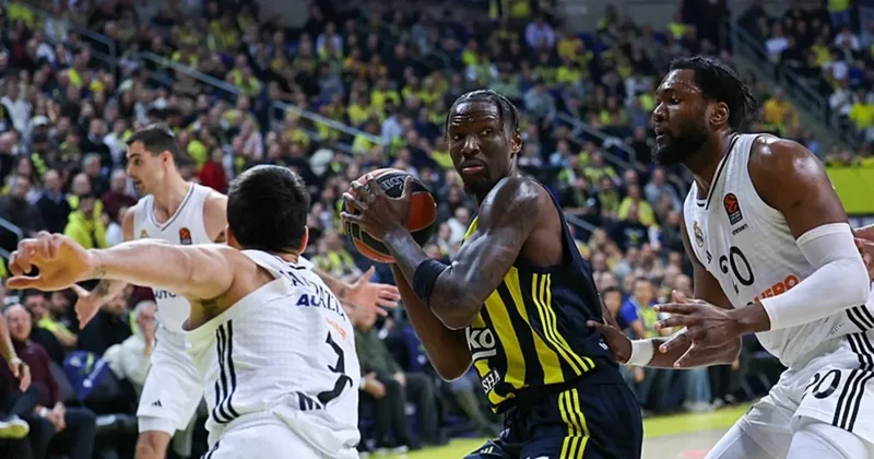 Nigel Hayes Davis in yeni takımı resmen açıklandı