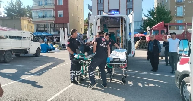 Çorum da 2 kişi pazar yerine ateş açıp, kaçtı; 1 i ağır, 8 yaralı Çorum Haberleri