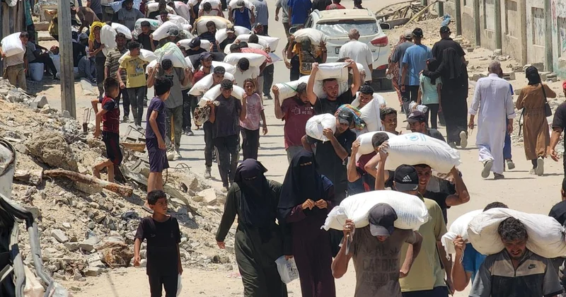 Katil İsrail askerinden itiraf: Gazze’ye gelen yardım malzemelerini yaktık