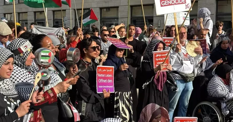 Berlin de Gazze İçin Protesto