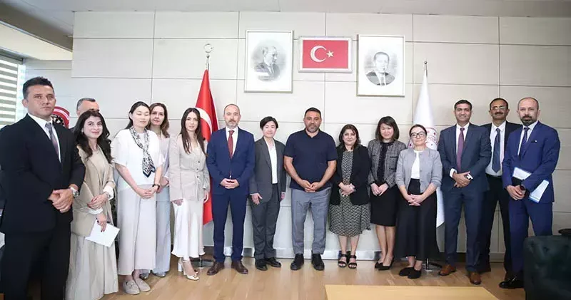 Asya Kalkınma Bankası Heyeti’nden Gençlik ve Spor Bakanlığı’na ziyaret