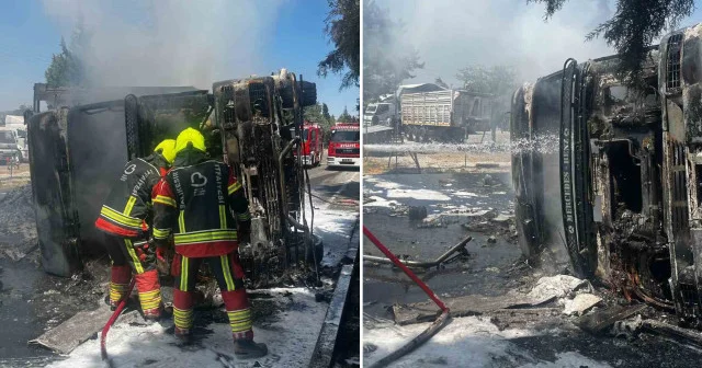 Balıkesir’de trafik kazası sonrası yanan tır ot yangını çıkardı: Bir kişi yaralandı Balıkesir Haberleri