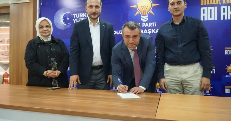 YRP’den istifa eden Uğur Gürsoy AK Parti’ye katıldı