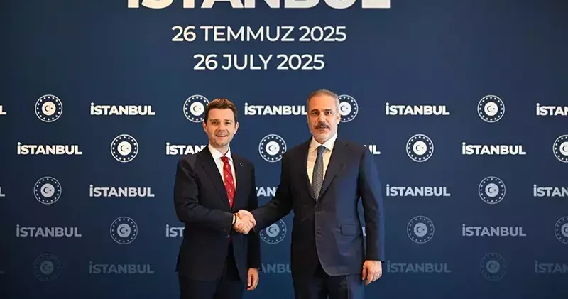 Bakan Fidan, Kuzey Makedonya Dışişleri ve Dış Ticaret Bakanı Mucusnski ile bir araya geldi