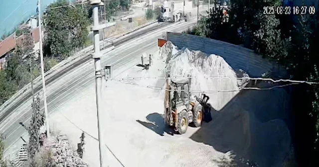 3 kişinin öldüğü kaza kamerada; mahalleli yolu kapatıp eylem yaptı Konya Haberleri