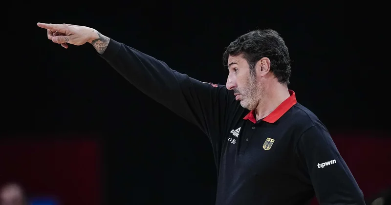 Almanya Milli Basketbol Takımı Başantrenörü Alex Mumbru hastaneye kaldırıldı