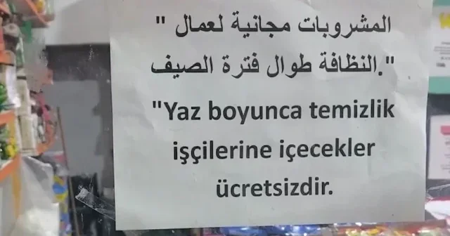 Suriyeli esnaftan örnek davranış: Temizlik işçilerine bedava içecek dağıtıyor VİDEO İZLE