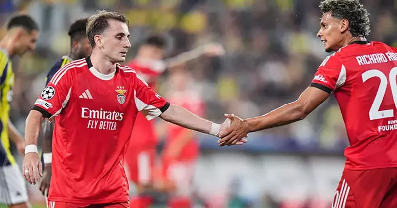 Benfica dan Fenerbahçe maçı öncesinde şaşırtan Kerem Aktürkoğlu kararı Kerem Aktürkoğlu ilk 11 mi başlayacak? Fanatik Gazetesi Fenerbahçe (FB) Haberleri Spor