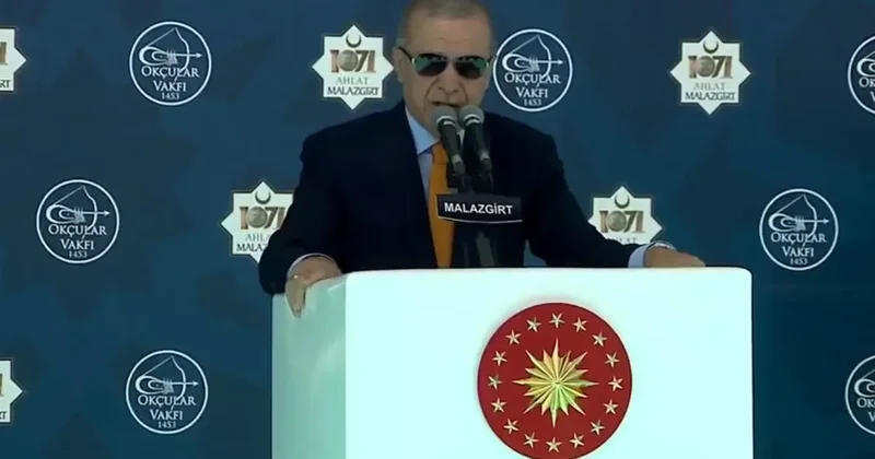Cumhurbaşkanı Erdoğan, Malazgirt ten mesaj verdi: Kılıç kınından çıkarsa kelama yer kalmaz