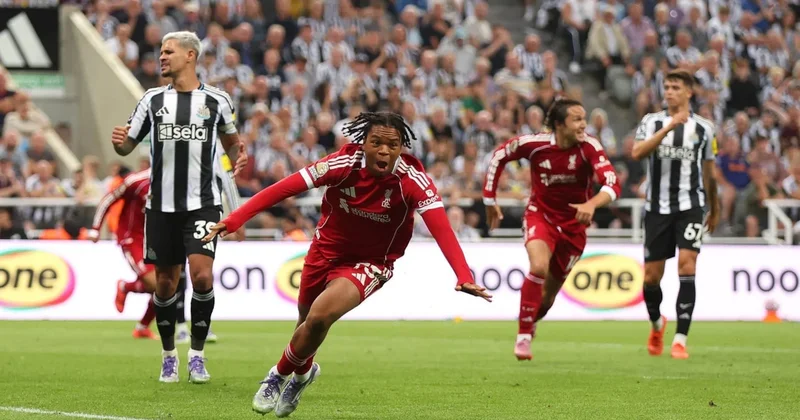 16 yaşındaki çocuk 90+10 da attı! Tribünler yıkıldı Sözcü Gazetesi